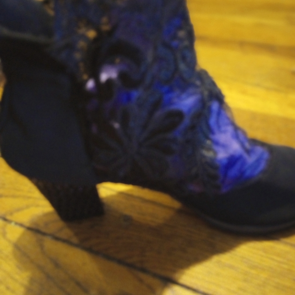 Ladies size 6 1/2 black lace see through boots
